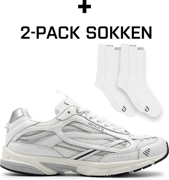 Witte sneaker 'Arena' met zilveren accenten en mesh, met twee paar witte sokken.