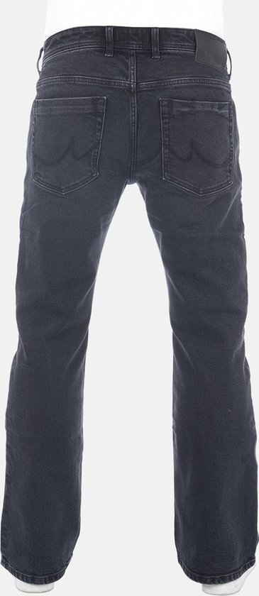 Achterkant van een spijkerbroek met bootcut pasvorm in donkergrijs denim. Twee achterzakken met gestikte details.