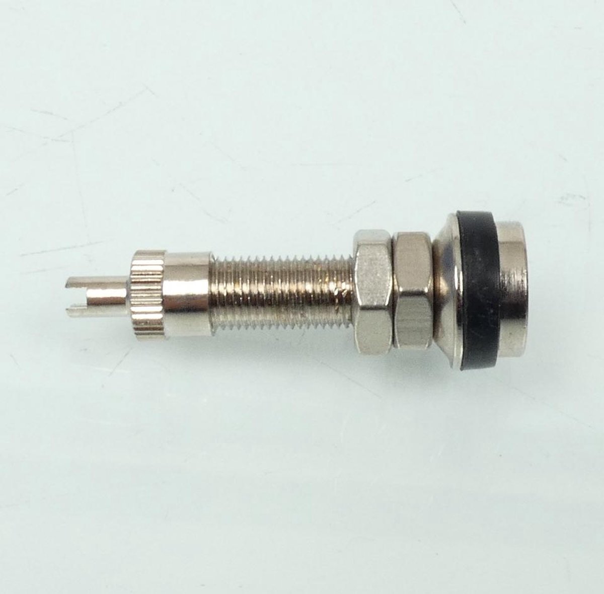 Valve métal droite à visser Ø7.7mm L 37mm Bike It argent pour moto scooter Neuf