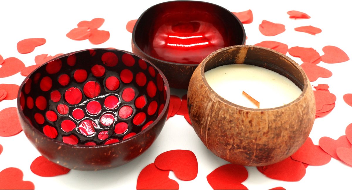 Cocohana Cadeauset – 2 Kokosnootkommen & 1 Geurkaars Black Rose – Handgemaakt & Duurzaam – Perfect Kerstcadeau, Secret Santa & Cadeau voor de Feestdagen