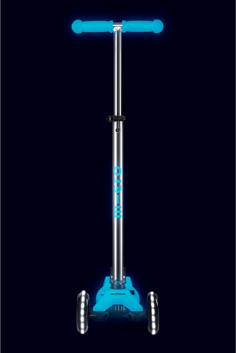 Micro mini micro deluxe flux LED | step / scooter in de kleur kristalblauw voor kinderen van 2 tot 5 jaar | max 50 kg