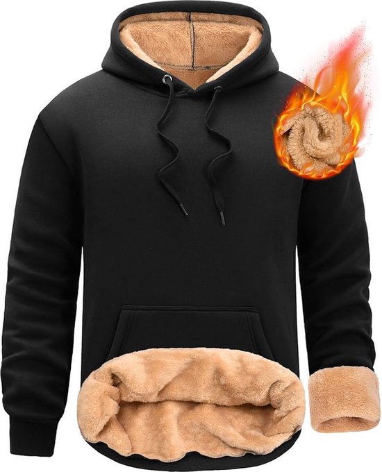 Zwarte hoodie met een zachte, warme, bruine fleece voering. De hoodie heeft een kangoeroezak aan de voorkant en trekkoorden.