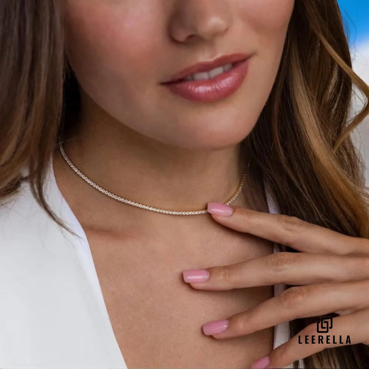 Leerella Luxe Dames Tennis Ketting - Goudkleurig - Hoogwaardig Roestvrijstaal met Sprankelende Zirkonia Steentjes - 3mm Dik, 45cm Lang + 5cm Verlengstuk