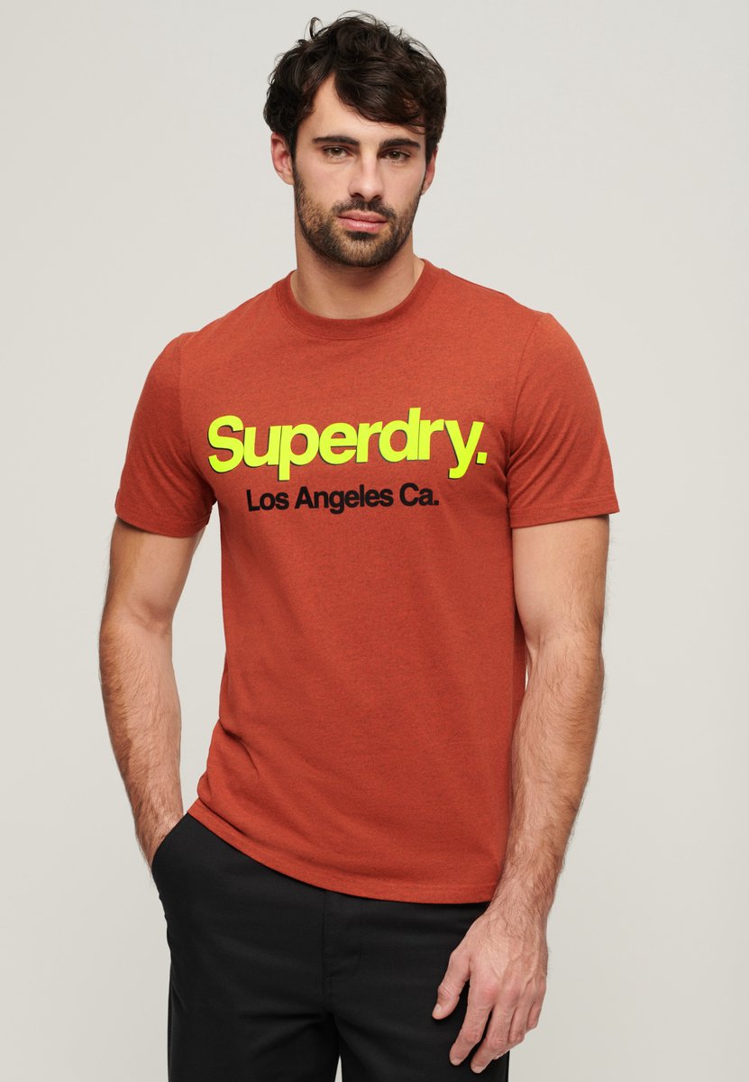 Superdry Klassiek verwassen T-shirt met Core-logo Heren T-shirts Oranje