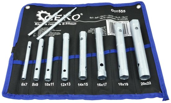 Een 10-delige GEKO buissleutelset (6-22mm) in een zwarte opberghoes met blauwe rand, met de maten 6x7 tot 20x22.