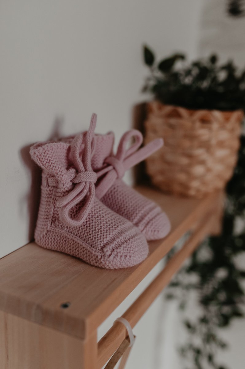 Baby slofjes Merino Wol met Veter - Zacht roze - 9-15 maanden