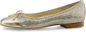 Goudkleurige dames Ballerina's met strik - Werner Kern Sole - Chique dames ballerina’s - Luxe ballerina’s - Ballerinas met exclusieve uitstraling - Hakje van 1,5 cm - Flexibele leren buitenzool - Werner Kern Ballerinas - Goudkleurig - 37.5