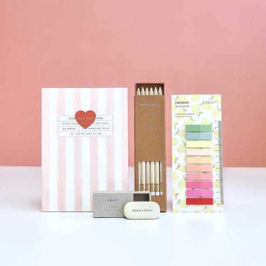 Foto: Victorias journals notitieboek a5 old book journal vintage premium vegan leer hardcover 320 paginas premium papier donkergroen