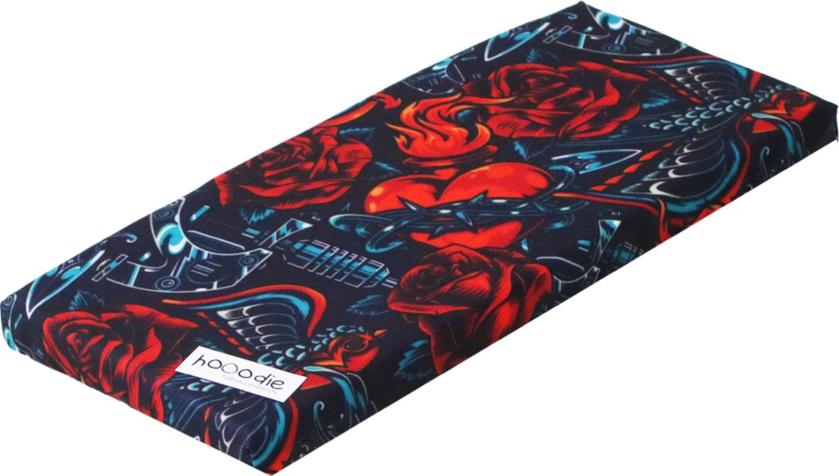 HOOODIE Cushie - Fietskussen Bagagedrager - Tattoo - Rood - Zwart - Kussentje fietsstoeltje
