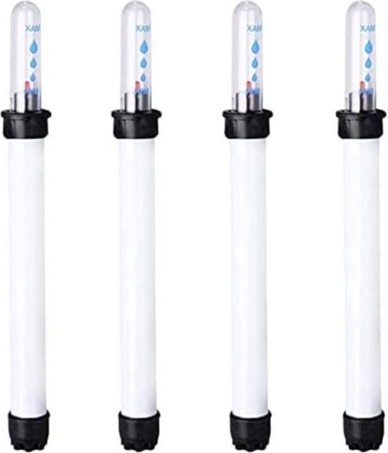 Vier witte watermeters met een transparante bovenbuis met rode en blauwe druppels en een MAX-indicatie.