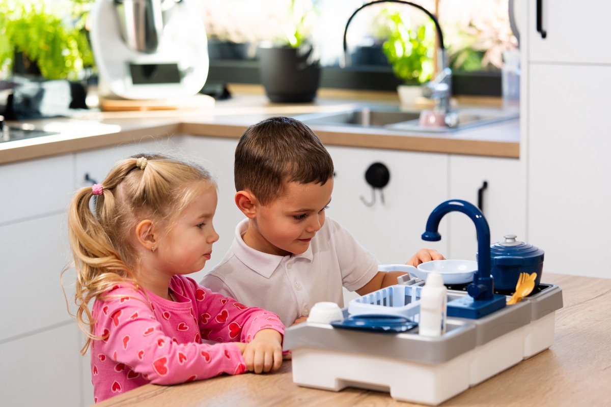 Klein Toys Miele speelgoed spoelbak met waterfunctie en kookplaat - blauw grijs — afbeelding 10
