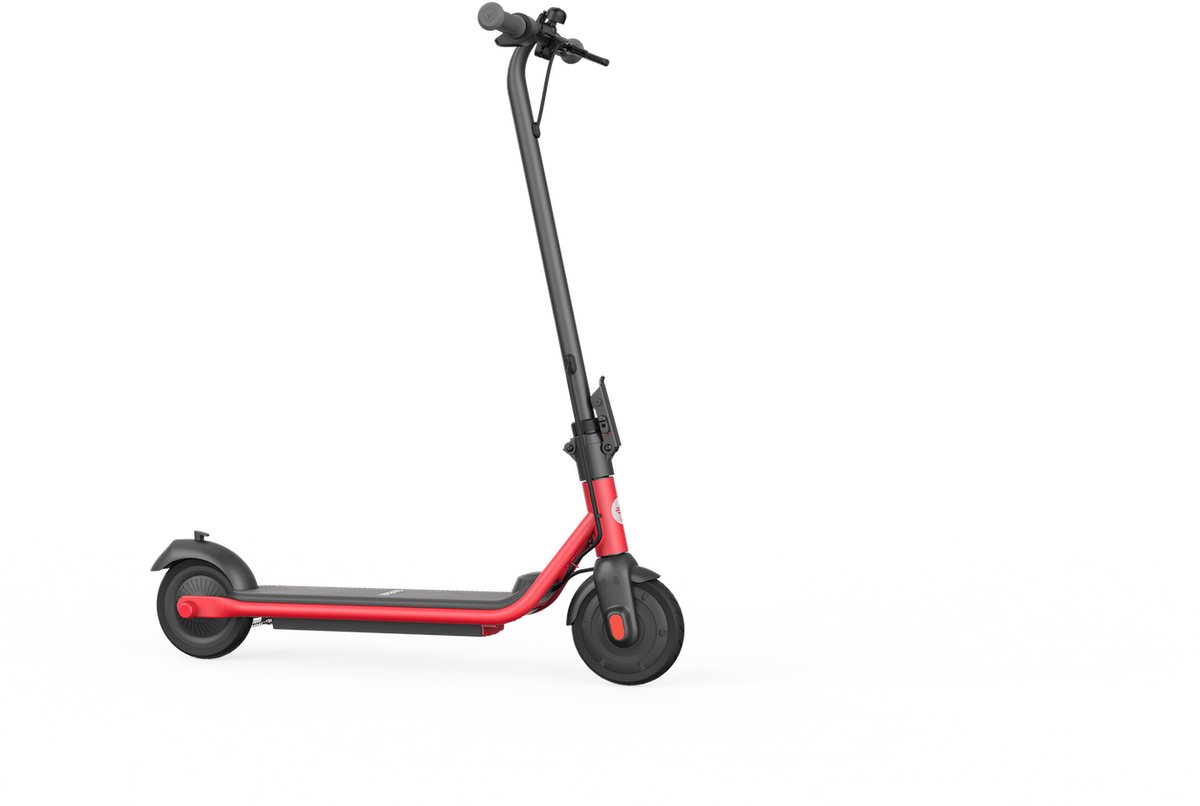 Ninebot eKickScooter ZING C15E Powered by Segway - Actieradius: 20km - Snelheid: 16km/h - Vanaf 10 jaar - Stoer ontwerp met rode accenten - Officieel Benelux model