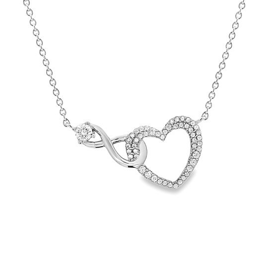 Zilveren ketting met een hartvormig en een infinity-symbool, bezet met diamanten.