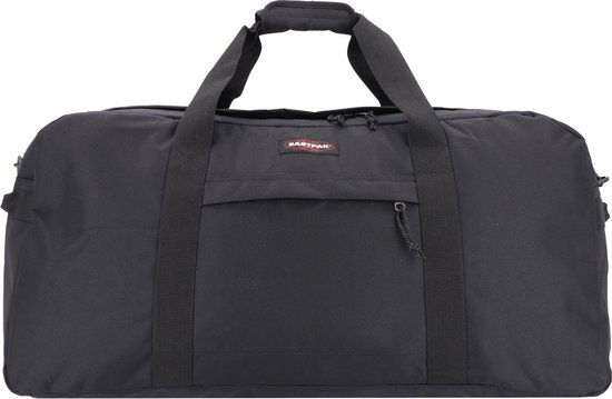 Zwarte Eastpak reistas met een ritsvak op de voorkant en handvatten.