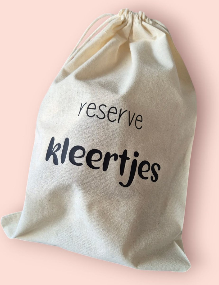 Troubadot | bewaarzak | reservekleertjes | reserve | babycadeautje | kraamcadeautje | organiser | luiertas | opbergtas | katoen | naturel | kraamcadeau | mommy musthaves