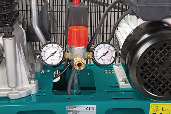 Mobiele compressor riemaandrijving met olie ketel 50 L 1,5 kW / 2 Pk 10 Bar 235 l/min 230V Aircraft — afbeelding 2
