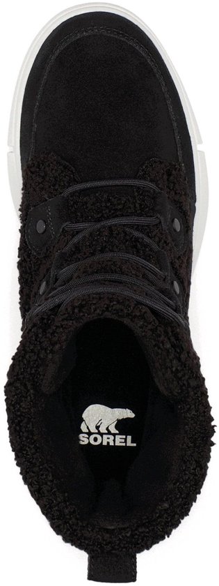 Zwarte Sorel snowboot van bovenaf gezien, met teddy-achtige schacht en Sorel logo op de binnenzool.