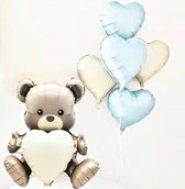 Een Schattige Teddybeer Met Een Strik Zit Op Een Witte Achtergrond 467871 129