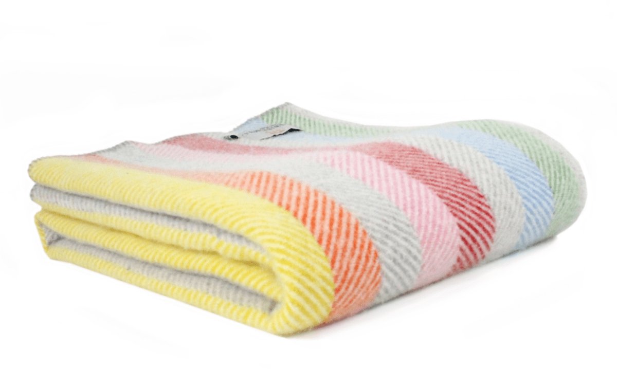 Plaid zonder franje Regenboog gesteept - 145x200 - Nieuw Wol - Tweedmill UK