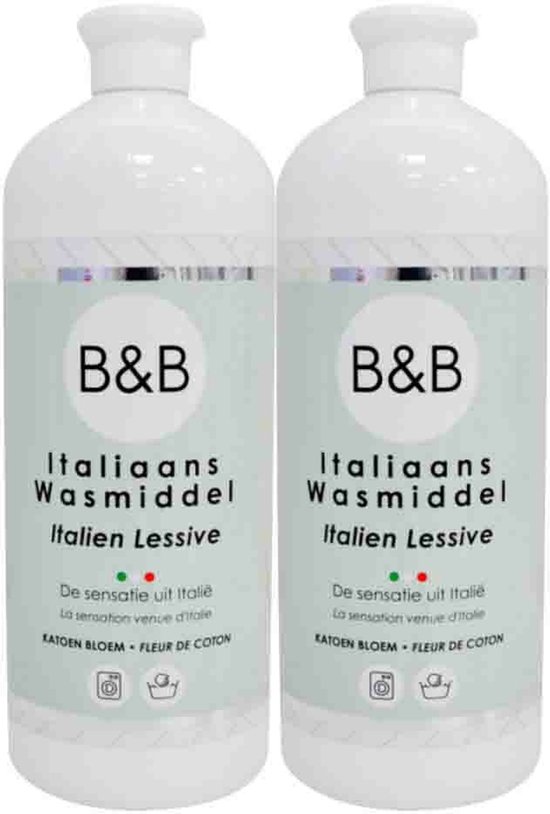 Twee witte flessen met groen label met tekst "B&B Italiaans wasmiddel".