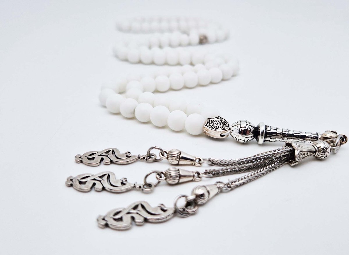 Handgemaakte tesbih "Tasbih" natuursteen "Mat Witte agaat" - Aantal kralen 99 - Diameter kralen 8MM - met metaal tassel "Moeder" - Een mooi cadeau-idee