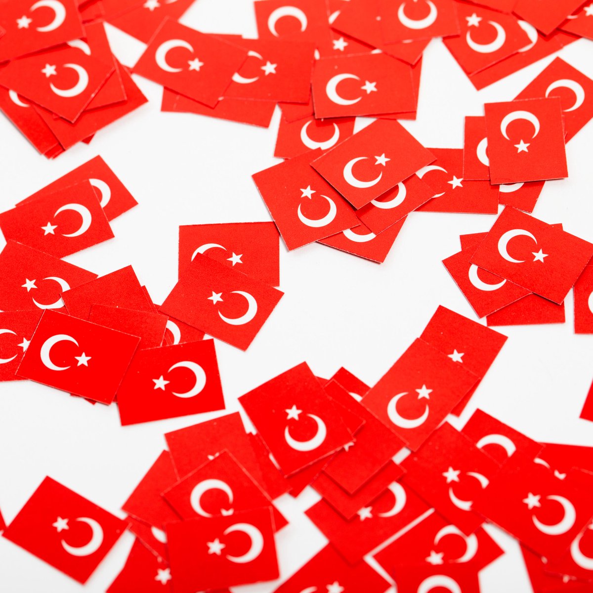 300 stuks Tafel confetti papier Turkije - Hapjes Cocktail Tapas Zomer Terras EK WK Voetbal Decoratie Tafelconfetti