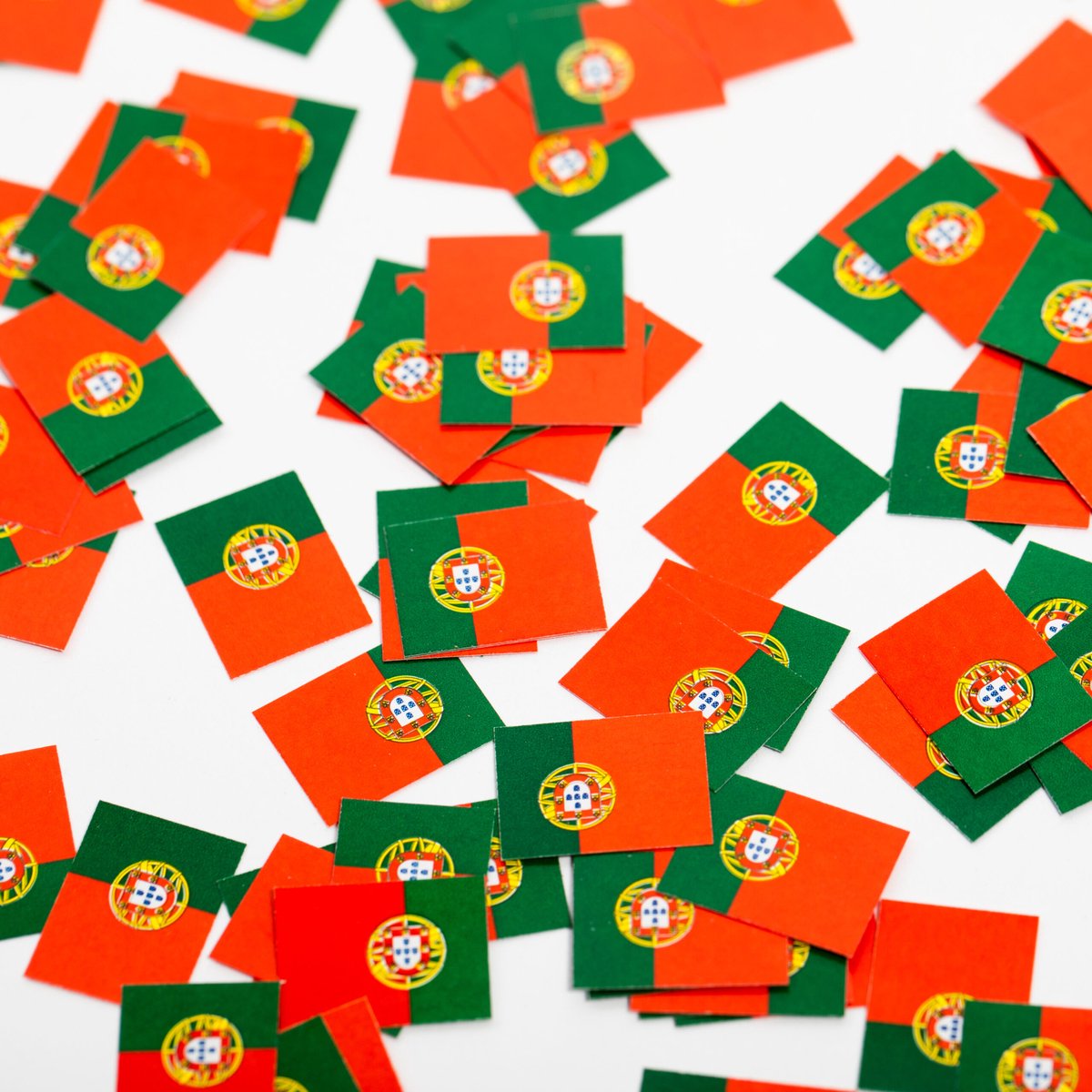 300 stuks Tafel confetti papier Portugal - Hapjes Cocktail Tapas Zomer Terras EK WK Voetbal Decoratie Tafelconfetti