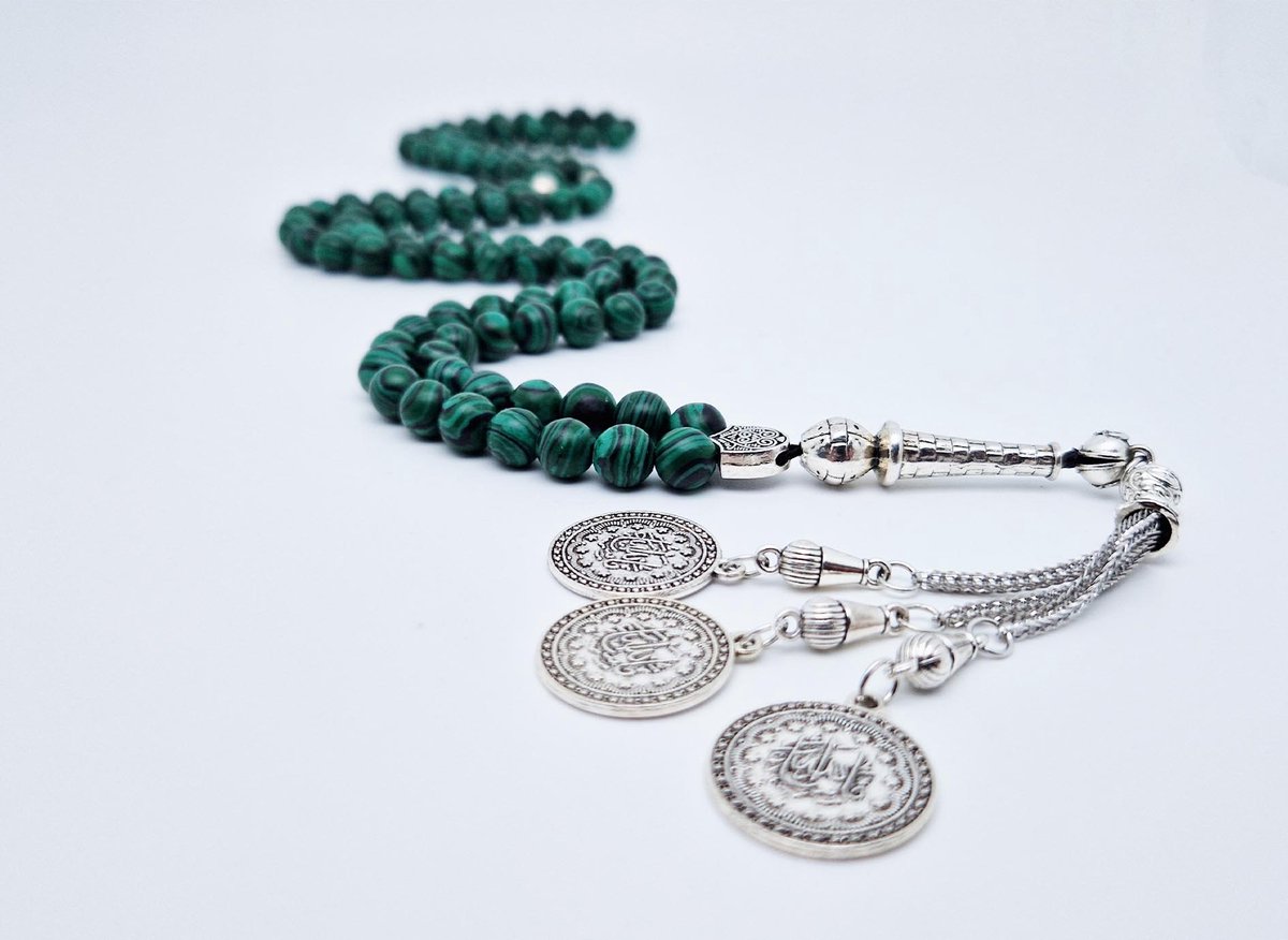 Handgemaakte tesbih "Tasbih" natuursteen "Malachiet" - Aantal kralen 99 - Diameter kralen 8MM - met metaal tassel "Masha' allah" - Een mooi cadeau-idee