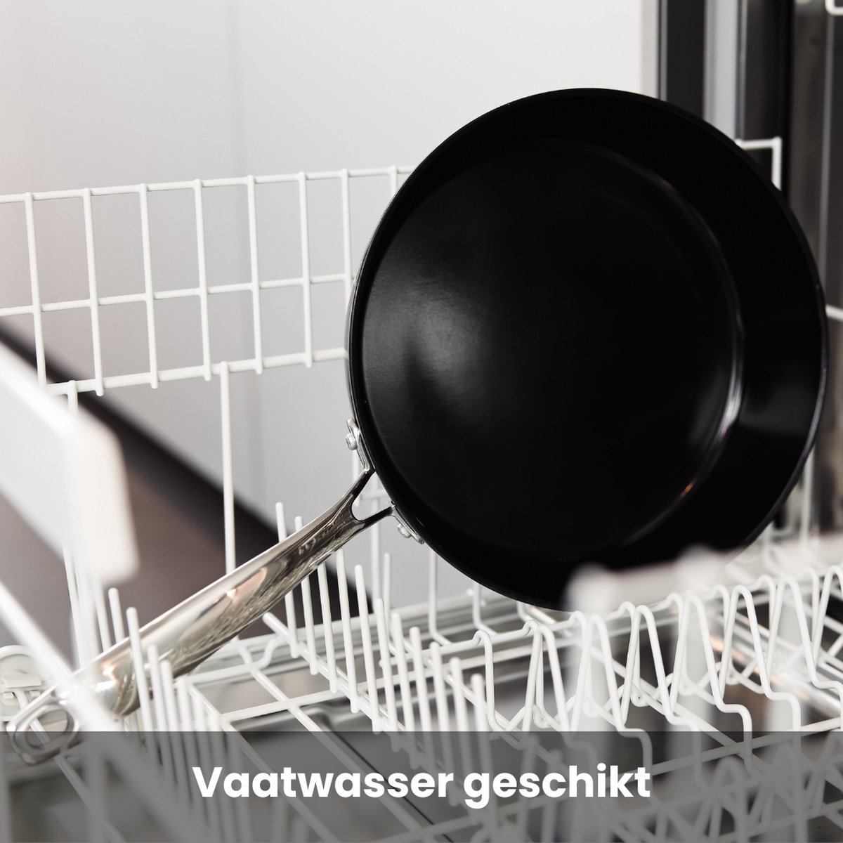 Cook & Pan 7-Delige Pannenset Zwart - PFAS vrij - Alle Warmtebronnen - Pannen Set met 7 jaar Garantie - Krasbestendige Anti Aanbaklaag - Vaatwasserbestendig - Gas, Inductie, Elektrisch, Oven - Koekenpan, Wokpan, Steelpan, Hapjespan, Kookpot – foto 6