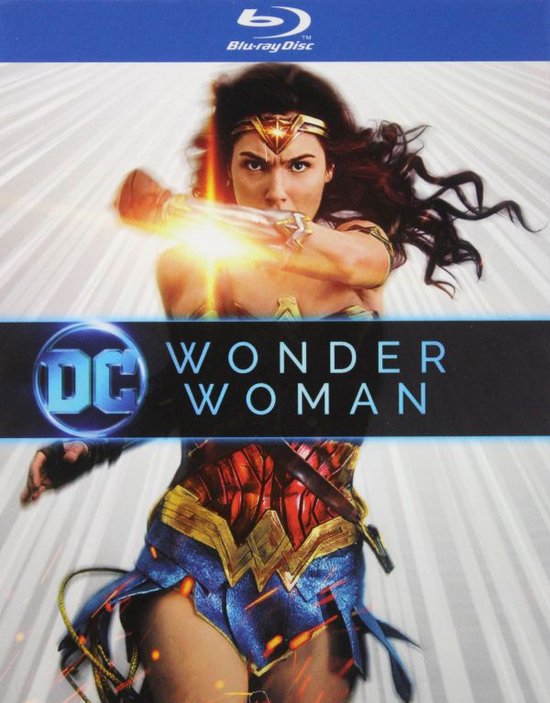 Wonder Woman, in vol ornaat, met haar lasso van waarheid.