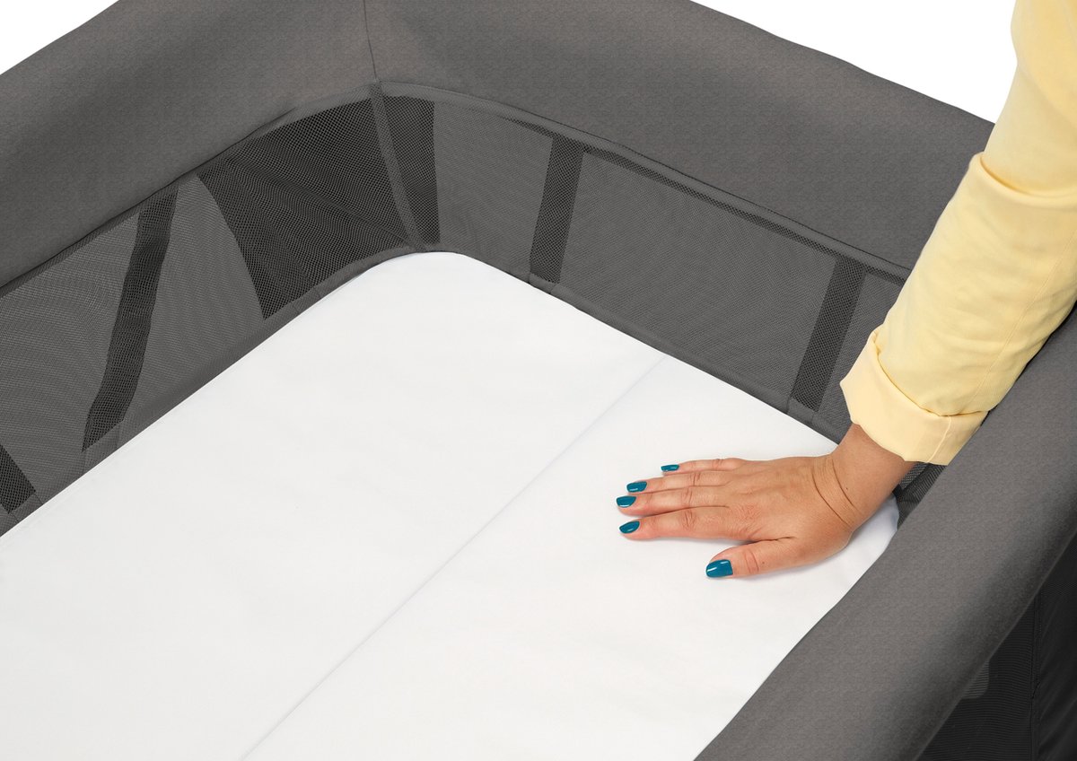 Maxi-Cosi Swift 3-in-1 campingbedje - Beyond Graphite thumbnail 4