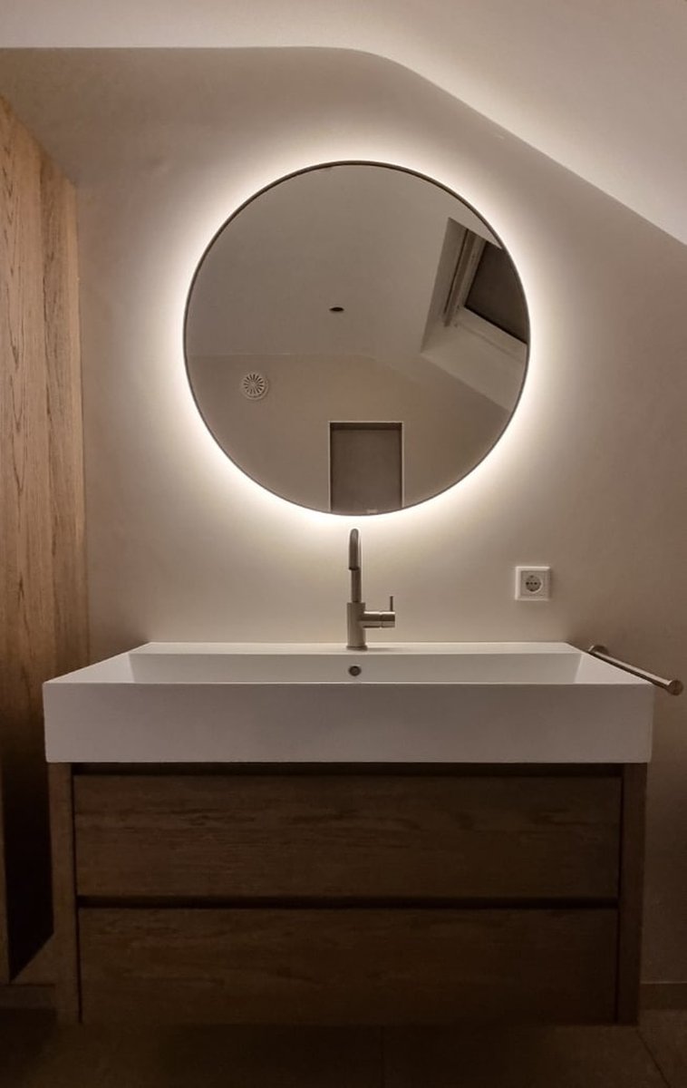 Spiegel rond 80 cm met trendy riem zwart frame - Gaslooswonen .nl -  Grootste in elektrische verwarming Quality Heating