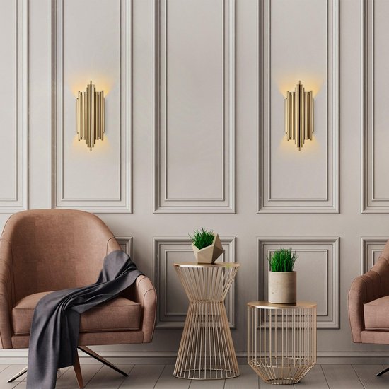 Siècle des Lumières - Applique Luciana en Métal Goud - Dimensions 18x8x40cm - Siècle des Lumières élégant pour tout intérieur