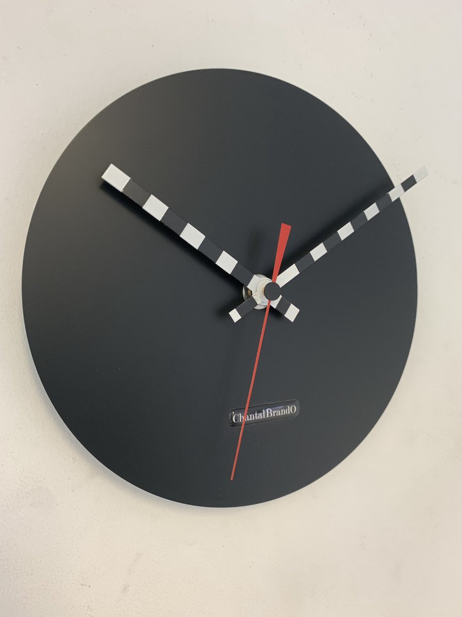 Wandklok CHANTALBRANDO -- ARGOS 24 BLACK - ZWART -- MODERN DESIGN -- MADE IN HOLLAND