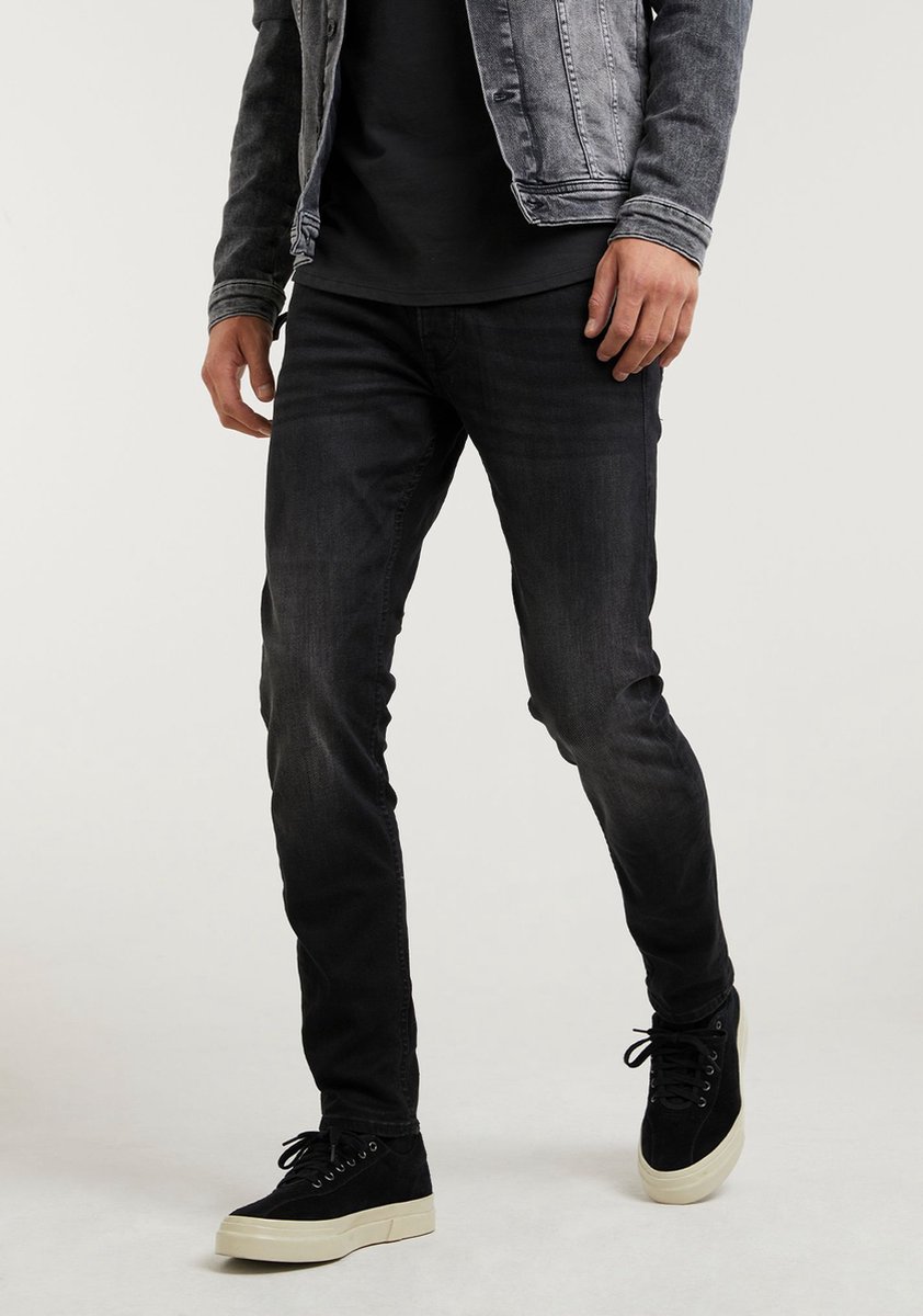 Chasin' Jeans Tapered-fit jeans Crown Rix Zwart Maat W27L32
