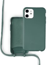 Coverzs Silicone case met koord - Telefoonhoesje met koord - Backcover hoesje met koord - touwtje - geschikt voor Apple iPhone 12 / 12 Pro - donkergroen