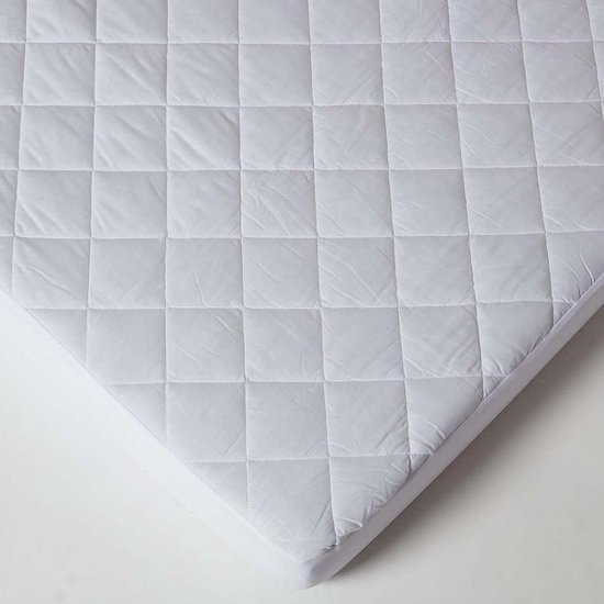 Homescapes Set van 2 waterdichte babybedmatrasbeschermers met vulling, 60 x 120 cm