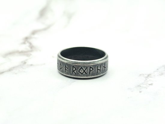 Mei's | Viking Iron Runes | ring mannen / Viking sieraad / maat 56 mm | Stainless Steel / 316L Roestvrij Staal | grijs / runenschrift