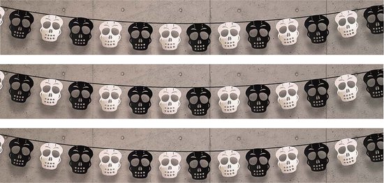 Halloween/horror thema vlaggenlijn - 3x - doodskop - papier - 275 cm - griezelige doodskop versiering