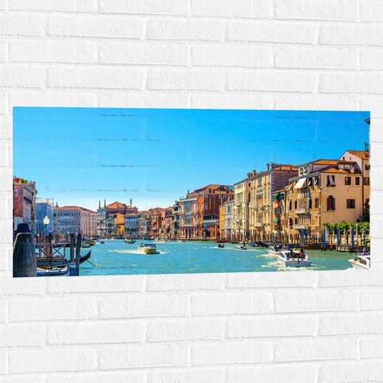Muursticker - Wateren van Venetië bij Gekleurde Huisjes - 100x50 cm Foto op Muursticker