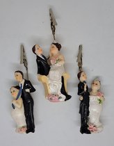 12-bruidspaartjes-met-fotoclip-als-uitdeel-bedankje-bij-huwelijk