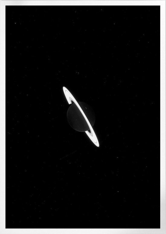 Vanishing Saturn In Black And White | Space, Astronomie & Ruimtevaart Poster | B2: 50x70 cm