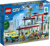 LEGO City 60330 L’Hôpital, Set avec Jouet Ambulance