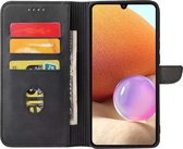 Smartphonica Samsung Galaxy A32 4G kunstleren hoesje met lipje en pashouders – Zwart / Kunstleer / Book Case geschikt voor Samsung Galaxy A32 4G
