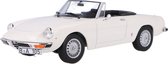 Het 1:18 gegoten model van de Alfa Romeo Duetto 2000 Spider uit 1978 in het wit. De fabrikant van het schaalmodel is Norev. Dit model is alleen online verkrijgbaar