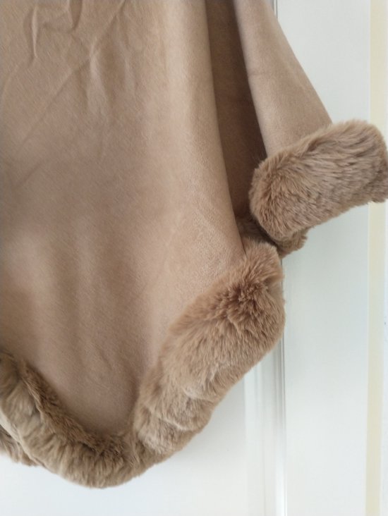 Dames poncho met imitatiebont camel