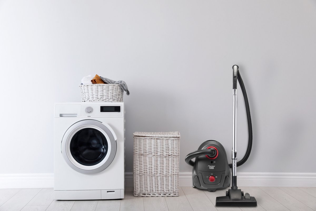 Bestron Stofzuiger met zak - ABG450ZRE - HEPA 12 - Bereik 7,5 m - Incl. 3 stofzuigerzakken - Rood/Zwart - 5 jaar garantie — afbeelding 4