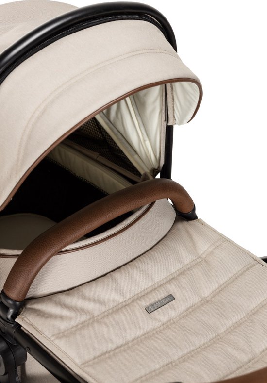 Qute Kinderwagen Q-Journey Taupe - Zwart Frame van Qute — afbeelding 4