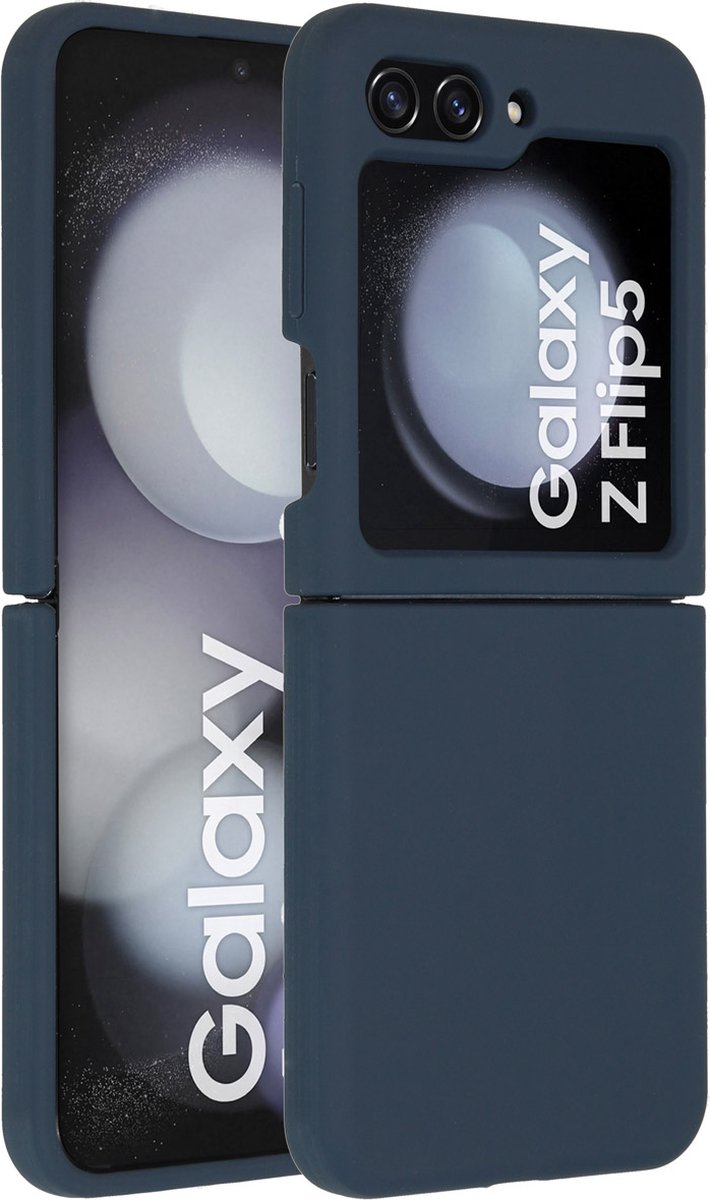 Accezz Hoesje Geschikt voor Samsung Galaxy Z Flip 5 Hoesje Siliconen - Accezz Liquid Silicone Backcover - Donkerblauw