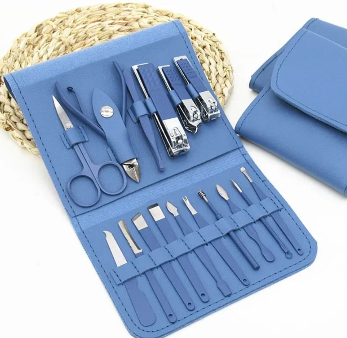 16-delige Pedicure en Manicure Set - Nagelknipper - Pedicureset - Nagelvijl - Nageltang - Kalknagel - Teennagelknipper - Blauw